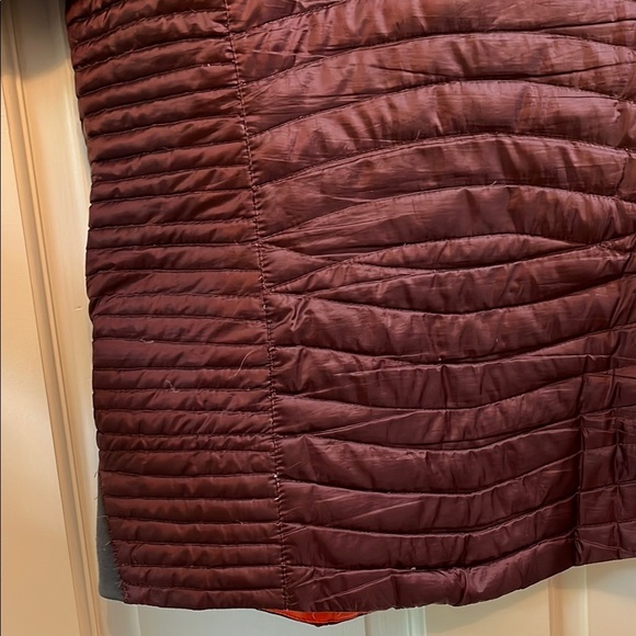 Eddie Bauer First Ascent Goose Down Full Zip Closure Jacket - Size Medium Tall - Picture 14 of 16